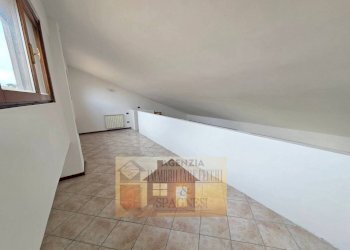 Mansarda - Trilocale via Pistoiese, 161A, Signa - foto 24