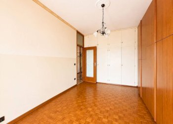 Camera da letto - Quadrilocale viale Eloisia Barbaroux, 27, Carmagnola - foto 19