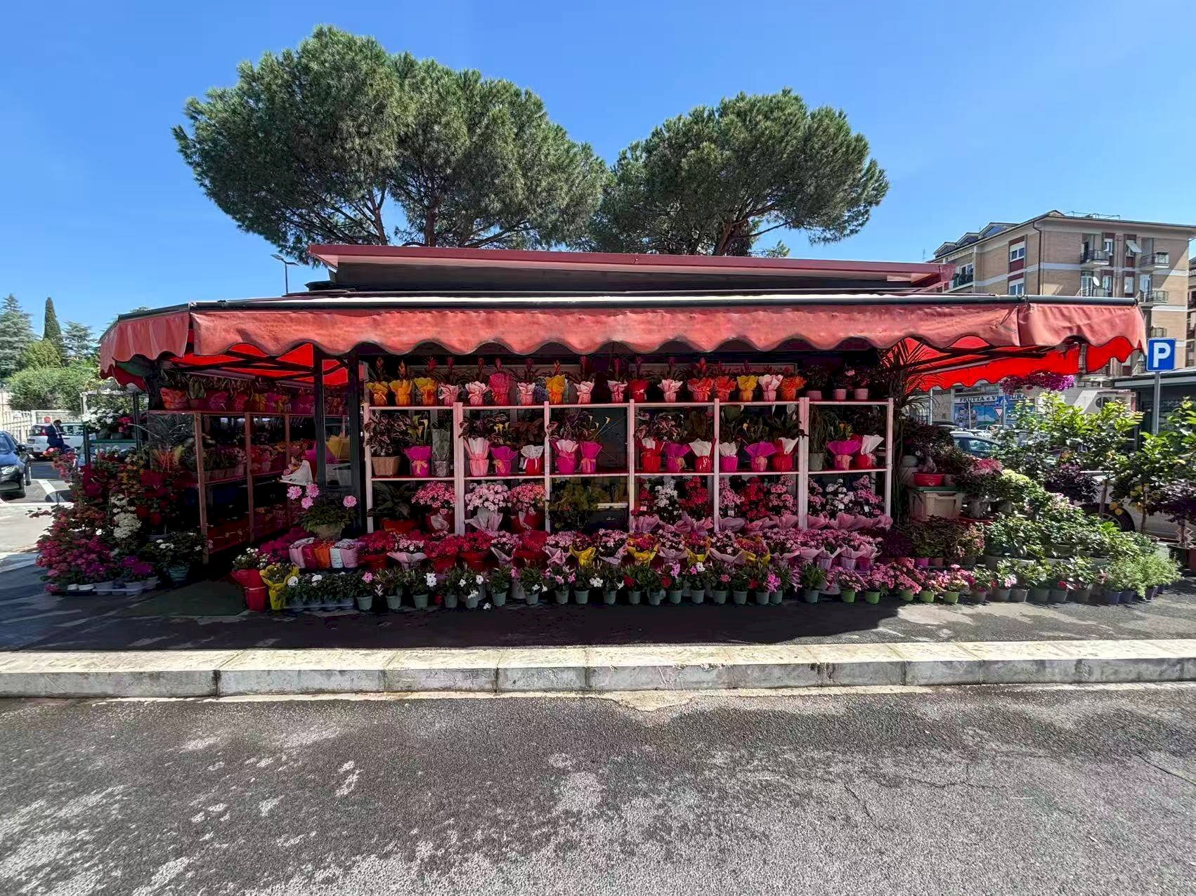 Foto 1 - Negozio Piazza Antonio Fradeletto, Roma - foto 1