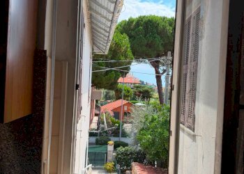 Foto 13 - Bilocale Via Roma
 
70, San Bartolomeo al Mare - foto 13