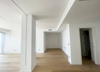 Stanza non arredata - Four-room apartment via A Solva, 94, Alassio - photo 7