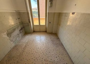 Cucina - Three-room apartment via Ermenegildo Pistelli, 4, Roma - photo 16