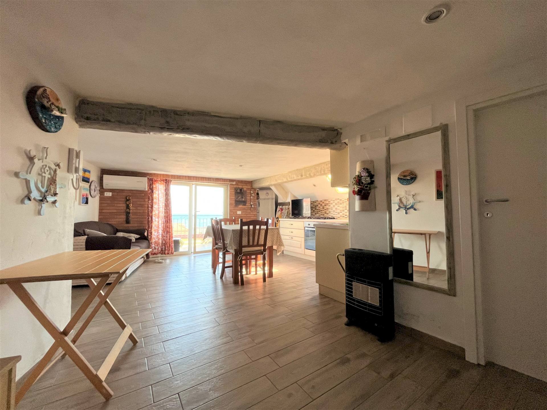Foto 1 - Three-room apartment via Torrazzo
 
130, Catanzaro - photo 1
