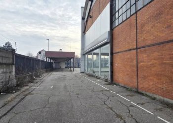Magazzino strada Orbassano, 18, Beinasco - foto 22
