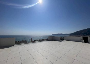Terrazzo - Four-room apartment via A Solva, 94, Alassio - photo 26