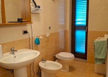 Bagno - Trilocale via Olmo Lungo, San Giorgio del Sannio - foto 2