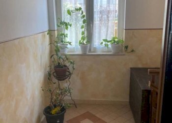 Interno palazzo - Quadrilocale via Lo Pigno, San Nicola Manfredi - foto 15
