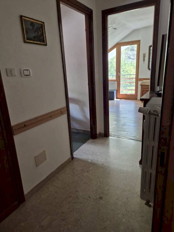 Disimpegno - Monolocale via Villecloze, Fenestrelle - foto 2