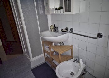 Bagno - One-room apartment via Villecloze, Fenestrelle - photo 10