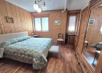Camera da letto - Two-room apartment via Villecloze, Fenestrelle - photo 8