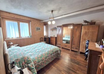 Camera da letto - Two-room apartment via Villecloze, Fenestrelle - photo 9