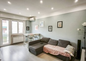 Salone - Two-room apartment via Stefanina Moro, Genova (neighborhood Marassi) - photo 12