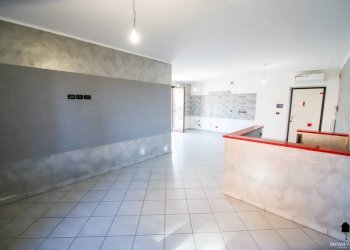 Cucina - Trilocale via Massimo d'Azeglio, 7, Rondissone - foto 4
