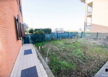 Giardino - Trilocale via Massimo d'Azeglio, 7, Rondissone - foto 14