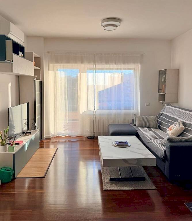 Soggiorno - Bilocale via Mar della Cina, Roma (zona Torrino) - foto 1