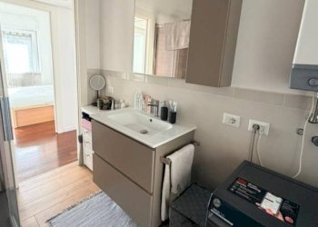 Bagno - Two-room apartment via Mar della Cina, Roma (neighborhood Torrino) - photo 15
