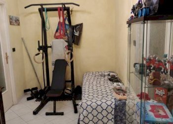 Camera da letto - Three-room apartment via Mombarcaro, 15B, Torino (neighborhood Santa Rita) - photo 6