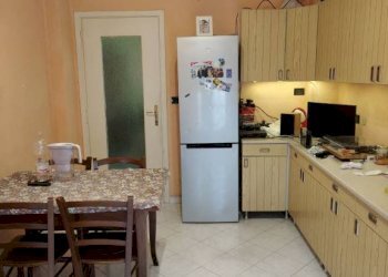 Cucina - Three-room apartment via Mombarcaro, 15B, Torino (neighborhood Santa Rita) - photo 19