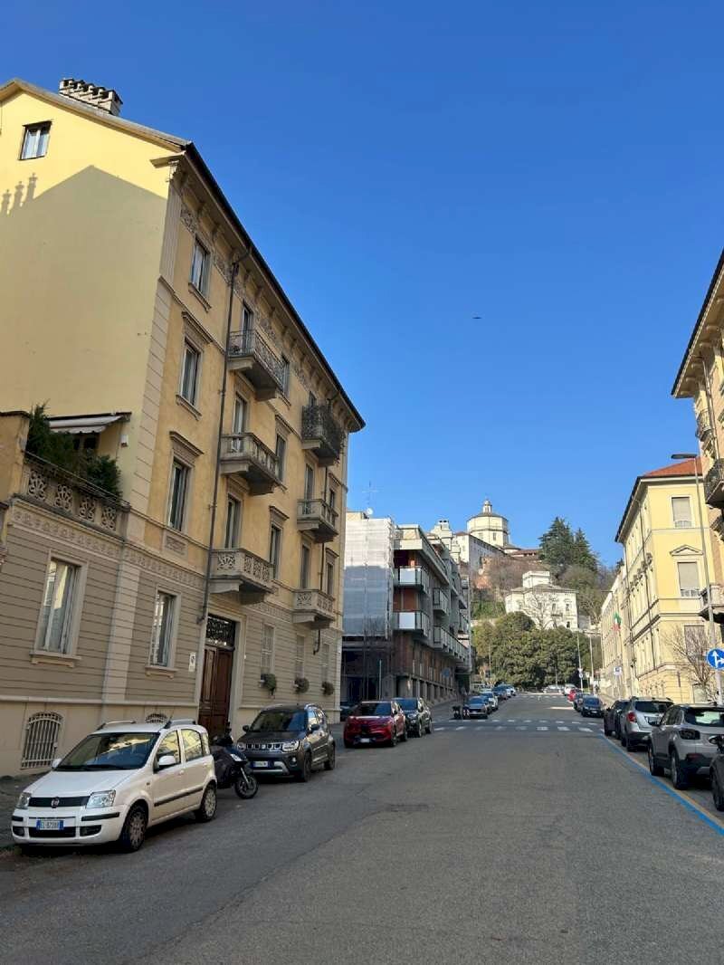Facciata - Appartamento via SFORZESCA, 3, Torino (zona Crimea) - foto 3