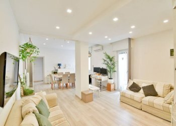 Salone - Three-room apartment via Fratelli Rosselli, 2, Casnate con Bernate - photo 1