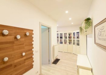 Ingresso - Three-room apartment via Fratelli Rosselli, 2, Casnate con Bernate - photo 9