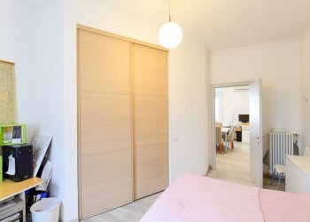 Camera da letto - Three-room apartment via Fratelli Rosselli, 2, Casnate con Bernate - photo 17