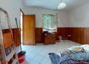 im2093-bedroom 1 - Portion of a house via Di Sesto, Imola - photo 31