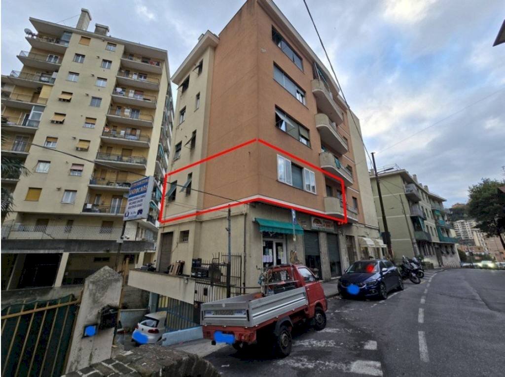 Facciata - Quadrilocale all'asta via Piero Pinetti, 41, Genova (zona Marassi) - foto 1