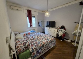 Camera da letto - Quadrilocale all'asta via Piero Pinetti, 41, Genova (zona Marassi) - foto 11