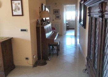 Corridoio - Quadrilocale via Luigi Cadorna, 20, Busca - foto 10