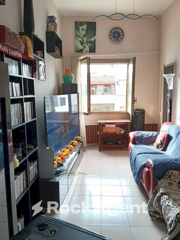Camera da letto - Three-room apartment via Primitivo A., 51, Galatone - photo 3