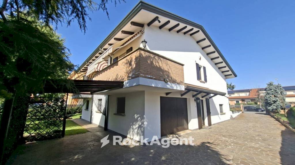 Facciata - Villa via Giovanni Pascoli, 2, Selvazzano Dentro - photo 1