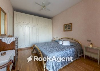 Camera da letto - Three-room apartment via Alfredo Catalani, 73, Settimo Milanese - photo 17
