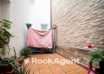 Cortile interno - Villa a Schiera Mondavio - foto 9