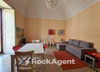 Salone - Three-room apartment via Vittorio Emanuele II, 108, Catania - photo 2
