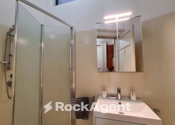 Bagno - Three-room apartment via Vittorio Emanuele II, 108, Catania - photo 14
