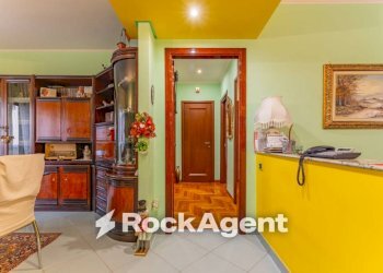 Corridoio - Three-room apartment via dell'Annunciazione, 4, Gravina in Puglia - photo 18