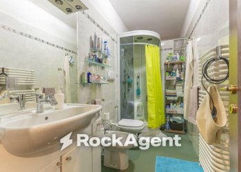 Bagno - Three-room apartment via dell'Annunciazione, 4, Gravina in Puglia - photo 30