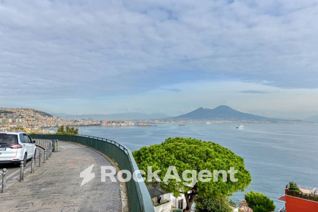 Vista - Appartamento via Tito Livio, 9, Napoli (zona Posillipo) - foto 2
