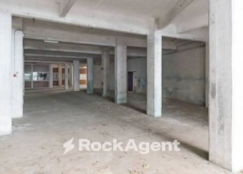 Interno non residenziale - Warehouse via Cordanieri, Genova (neighborhood Voltri) - photo 9
