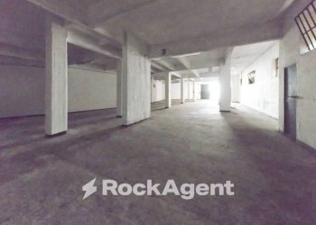 Magazzino - Warehouse via Cordanieri, Genova (neighborhood Voltri) - photo 16