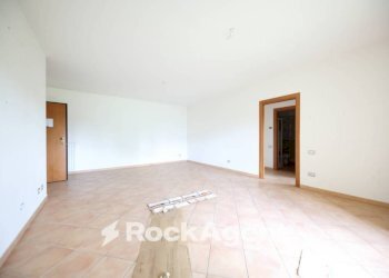 Cucina - Trilocale via Tortona, 84, Alessandria - foto 5