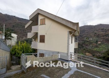 Facciata - Trilocale via Corace 1, Gimigliano - foto 34