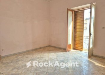 Camera da letto - Casa indipendente via Casina di Dentro, 3, Bitonto - foto 15