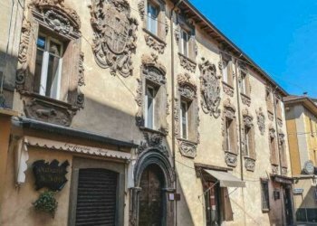 Facciata - Appartamento viale Vittorio Bottego, Borgo Val di Taro - foto 2