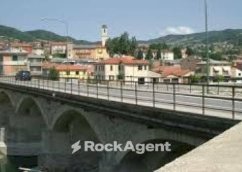 Zona - Appartamento viale Vittorio Bottego, Borgo Val di Taro - foto 10