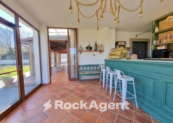 Veranda - Attività Commerciale via Laurito, Melizzano - foto 11