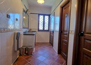 Bagno - Attività Commerciale via Laurito, Melizzano - foto 16