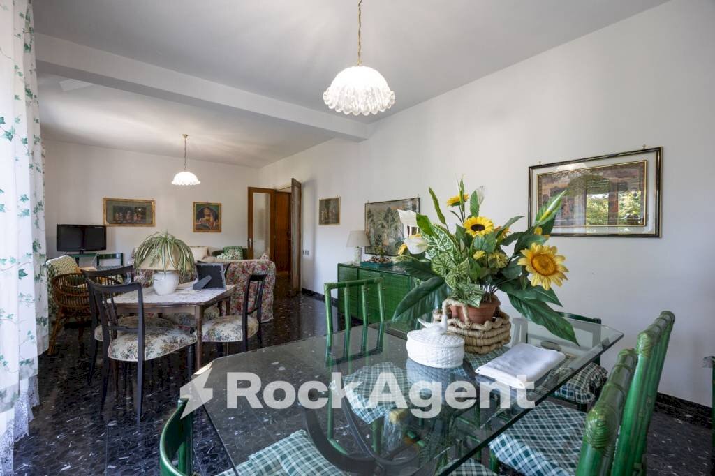 Salone - Apartment via Sarzanese, 247, Lucca - photo 1