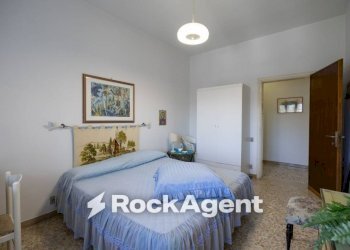 Camera da letto - Apartment via Sarzanese, 247, Lucca - photo 16